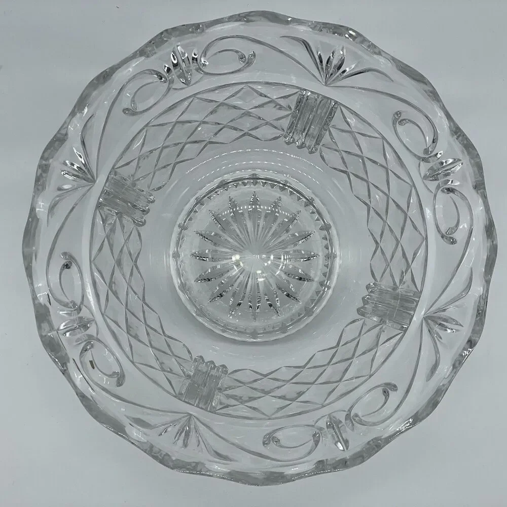 Vintage Crystal Center Piece / Candy / Serving Bowl 9